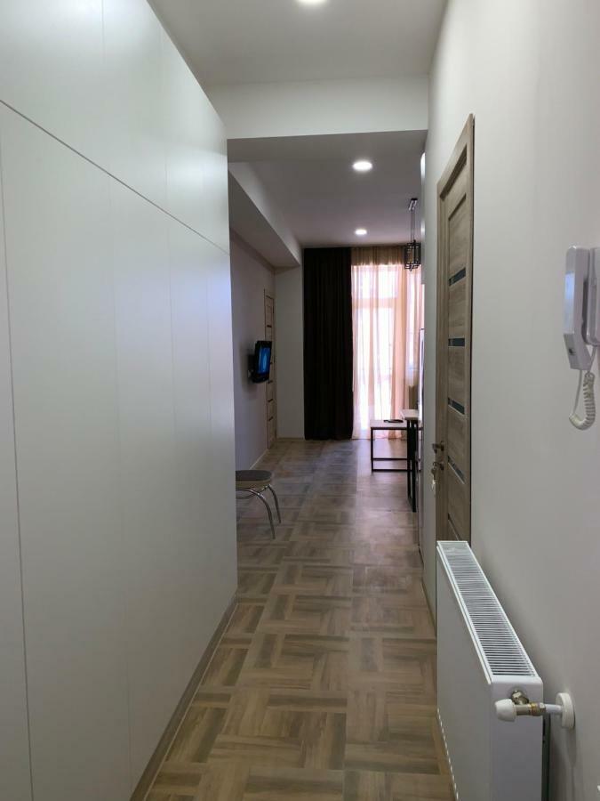 Apartament Tomaso Tbilisi Zewnętrze zdjęcie