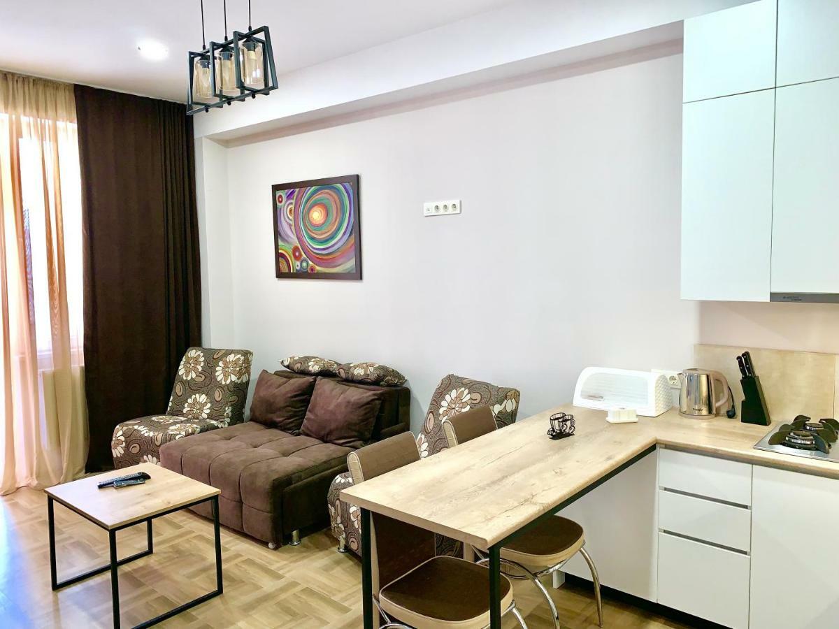 Apartament Tomaso Tbilisi Zewnętrze zdjęcie